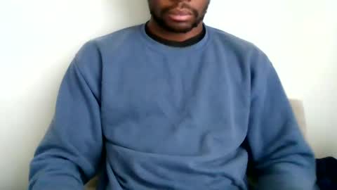 Snapshot of mikeybear562 chatting on February 24, 6:47 pm mikeybear562 online show from February 24, 6:47 pm