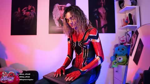 Snapshot of mikeymorningstar chatting on October 3, 10:48 pm mikeymorningstar online show from October 3, 10:48 pm
