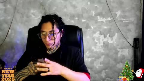 MIKEY online show from January 4, 12:37 am