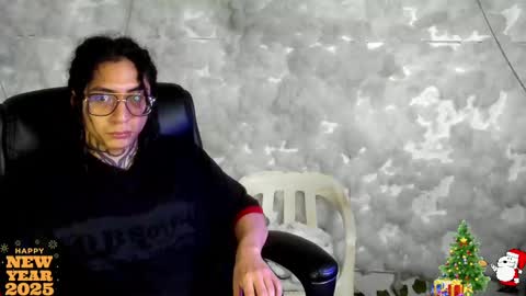 MIKEY online show from January 4, 11:48 pm