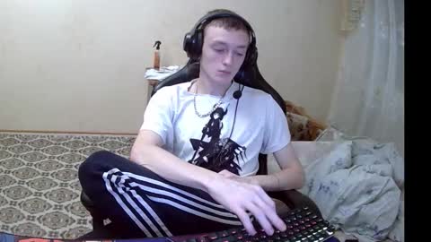 MikkiForus online show from September 24, 1:16 am