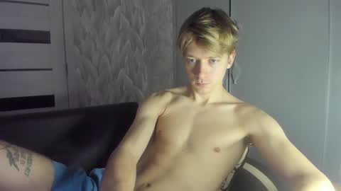 Isaac online show from December 23, 5:49 am