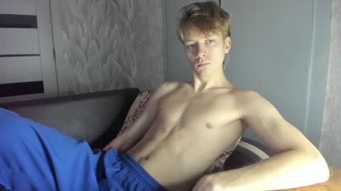 Isaac online show from December 6, 5:42 am