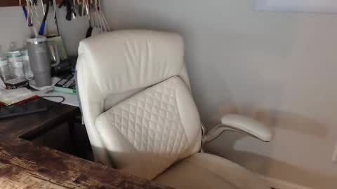 millenium0129 online show from February 1, 1:59 am