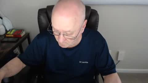 millenium0129 online show from April 16, 5:24 pm