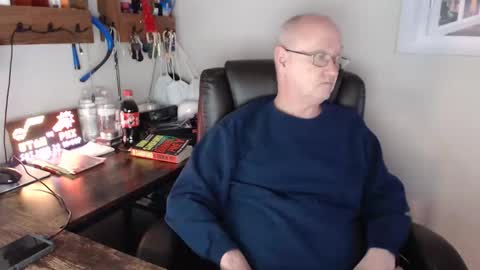 millenium0129 online show from March 29, 1:06 am