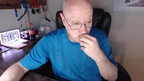 millenium0129 online show from April 8, 12:22 am