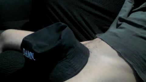 milowolf69 online show from October 11, 2:37 am