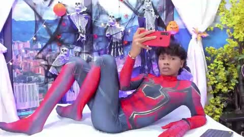 miltondelis online show from October 21, 3:42 am