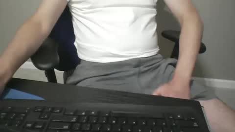 milwaukeebadger24 online show from October 17, 12:36 am