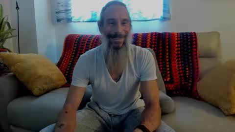 mindphuk online show from March 26, 7:18 pm