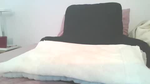 Snapshot of mirnibsur chatting on October 12, 5:18 pm mirnibsur online show from October 12, 5:18 pm