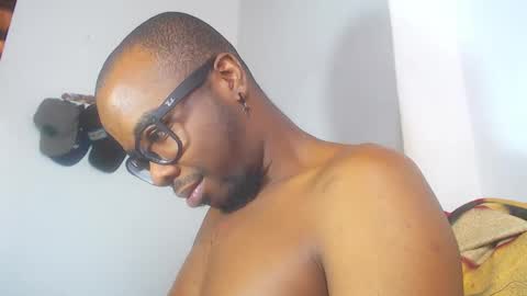 Snapshot of mister_dick_ chatting on September 28, 4:05 pm mister_dick_ online show from September 28, 4:05 pm