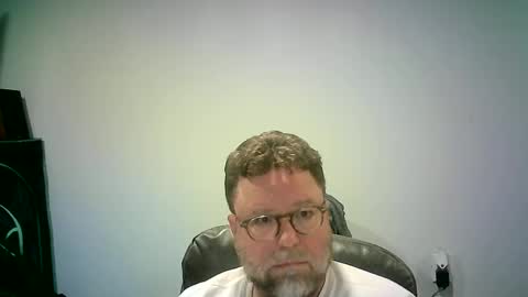 Mr. Happy online show from October 17, 5:33 am