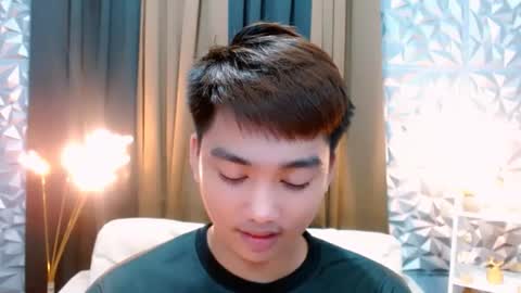 Snapshot of mister_officer chatting on September 27, 6:00 am SAINT SACHI will make your day online show from September 27, 6:00 am