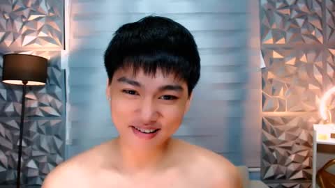 Snapshot of mister_officer chatting on January 15, 12:15 pm SAINT SACHI will make your day online show from January 15, 12:15 pm