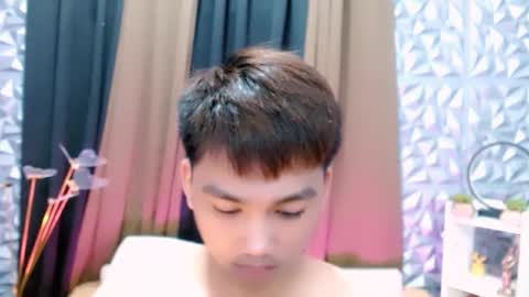 Snapshot of mister_officer chatting on September 18, 3:08 am SAINT SACHI will make your day online show from September 18, 3:08 am