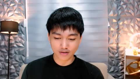 Snapshot of mister_officer chatting on January 17, 8:24 am SAINT SACHI will make your day online show from January 17, 8:24 am
