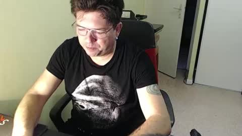 mistercoeur online show from November 29, 8:38 am