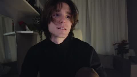 Snapshot of misterhult chatting on January 19, 8:29 am My name is Anton Bogatyrev online show from January 19, 8:29 am