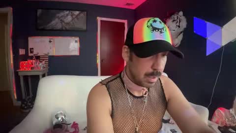 Snapshot of mistermikey24 chatting on January 16, 1:36 pm Mikey Jerkoff online show from January 16, 1:36 pm