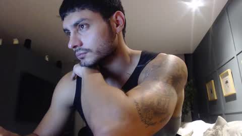 mistersam33 online show from January 16, 3:56 am