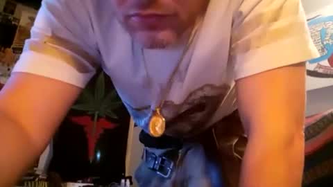 Daddy720 online show from December 2, 6:05 am