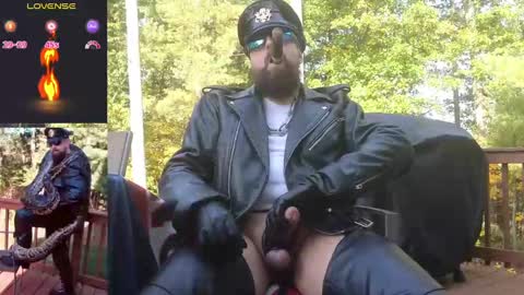 SMOKINsnakeEYEZ online show from October 19, 7:17 pm