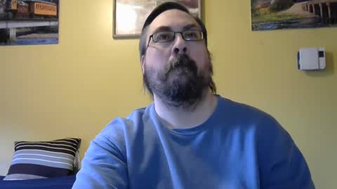 Snapshot of mmr45 chatting on February 9, 5:33 pm mmr45 online show from February 9, 5:33 pm
