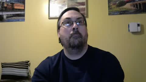 Snapshot of mmr45 chatting on January 8, 4:44 am mmr45 online show from January 8, 4:44 am