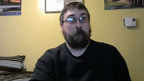 Snapshot of mmr45 chatting on December 10, 11:53 pm mmr45 online show from December 10, 11:53 pm