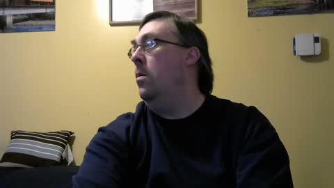 Snapshot of mmr45 chatting on February 23, 12:26 am mmr45 online show from February 23, 12:26 am