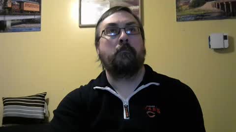 Snapshot of mmr45 chatting on February 3, 4:46 am mmr45 online show from February 3, 4:46 am