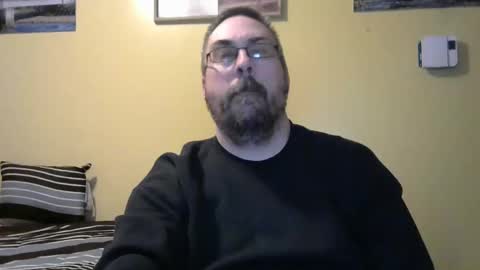 mark online show from May 17, 3:47 am