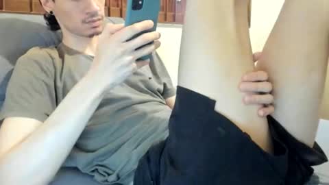 DigBreed online show from November 27, 6:44 pm