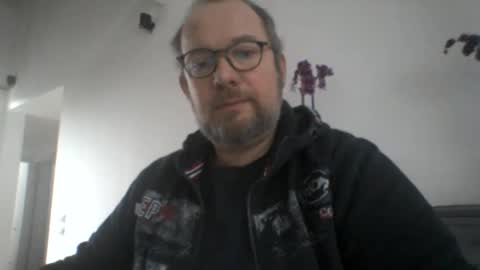 mofu781s online show from January 20, 7:58 am