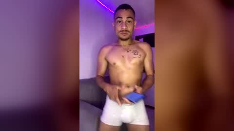 Moises Athlon online show from July 17, 1:35 am