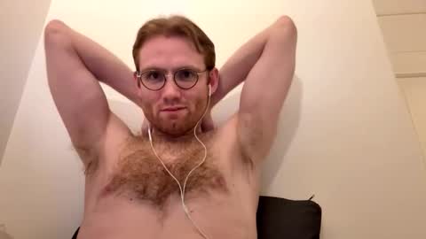 molliter online show from December 18, 5:09 pm