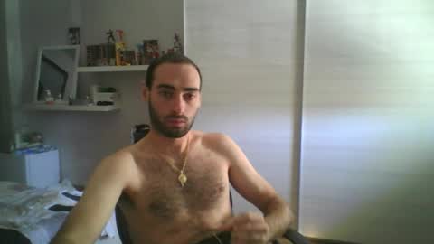 Snapshot of mollo20 chatting on September 19, 1:11 pm mollo20 online show from September 19, 1:11 pm