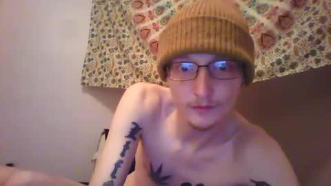 Snapshot of moneybaggho710 chatting on January 17, 2:28 pm Steven Rhyne online show from January 17, 2:28 pm