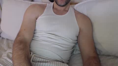 monsieurparis online show from January 16, 9:39 pm