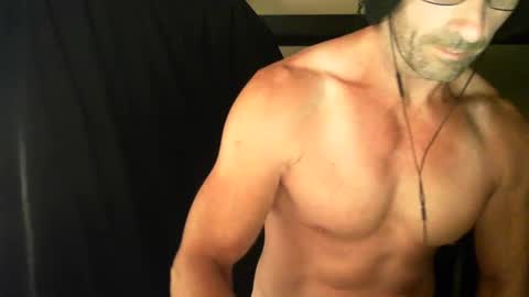 Snapshot of monsterdildos chatting on January 26, 1:15 pm monsterdildos online show from January 26, 1:15 pm