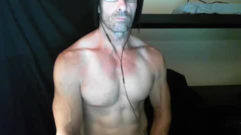 Snapshot of monsterdildos chatting on February 3, 4:35 am monsterdildos online show from February 3, 4:35 am