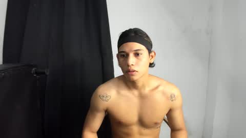 montes_juan online show from October 2, 6:56 pm