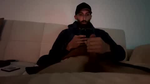 montii90 online show from October 3, 11:21 pm