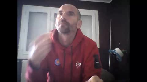 montmasse online show from May 16, 10:36 am