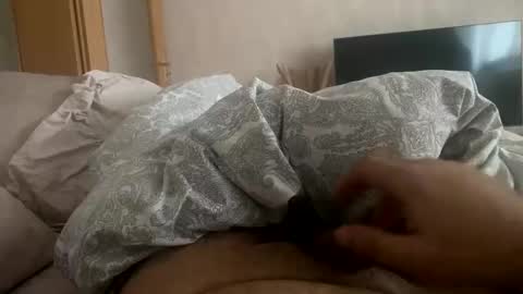 moon  man online show from November 30, 9:55 am