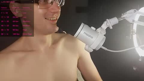 Moonsire online show from February 1, 9:46 pm