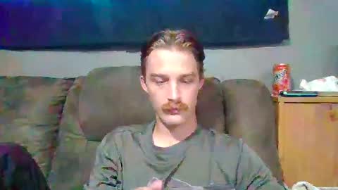 M00SE online show from October 25, 8:54 pm