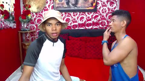 duohot23 online show from October 6, 7:29 pm